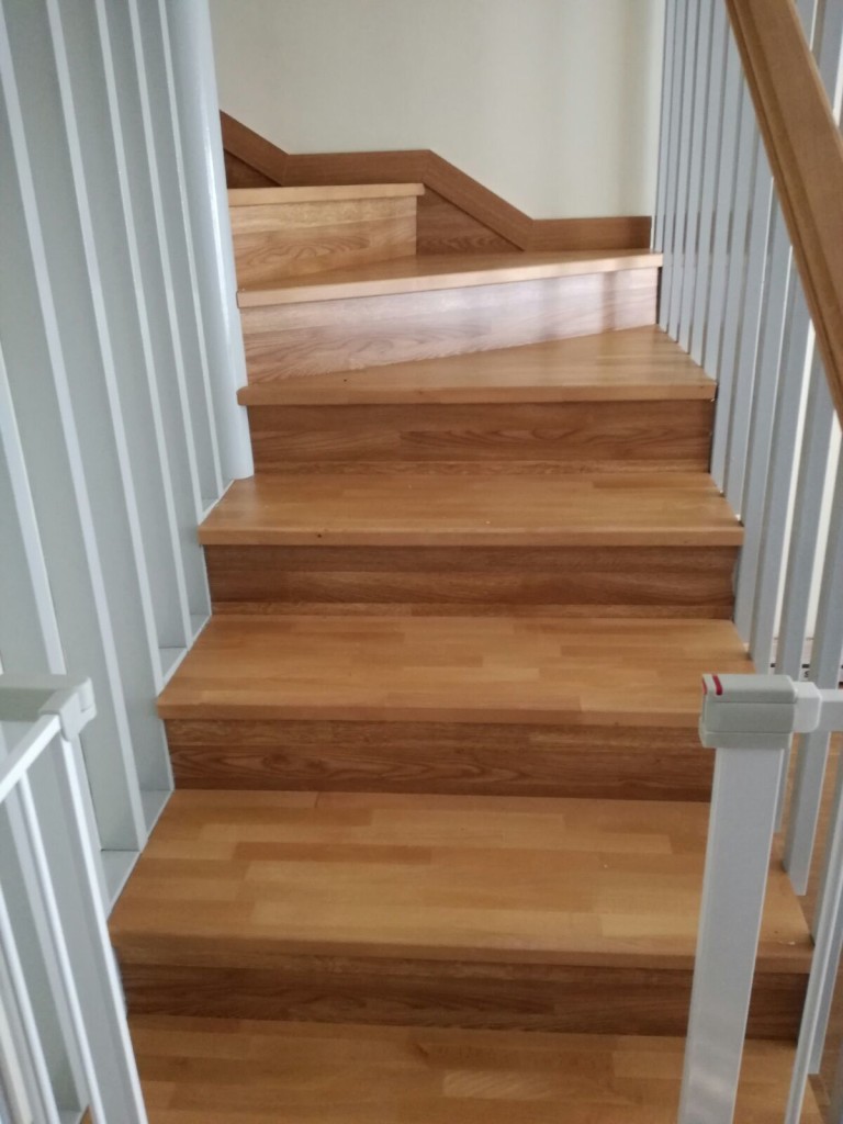 Escaleras nuevas viviendas